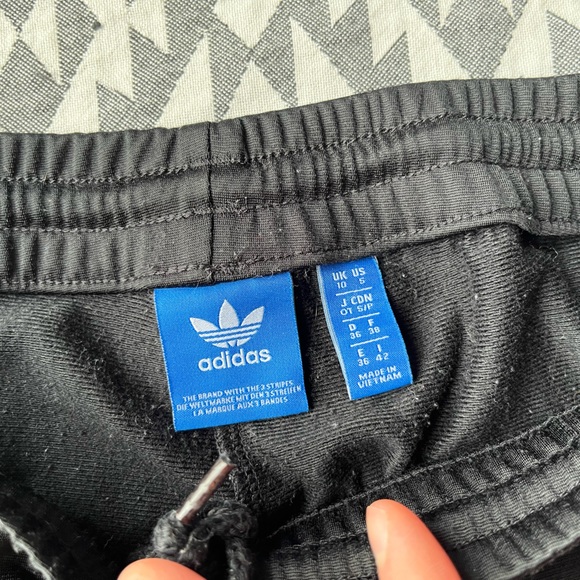 Women’s Small Adidas Track Pants Blk and White - Picture 3 of 5